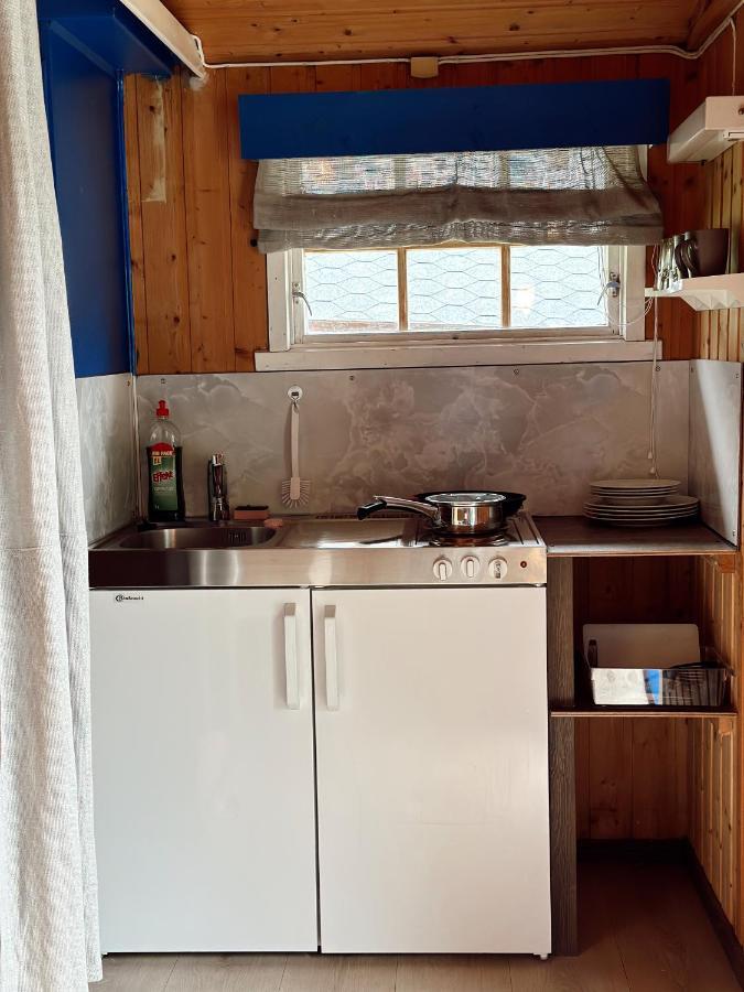 Loken Camping - Trivelig Og Idyllisk Ved Vannet Hotel Olden Exterior foto